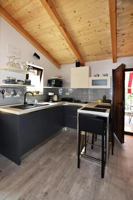Deluxe Apartment Nono- Anex Building بوريتش