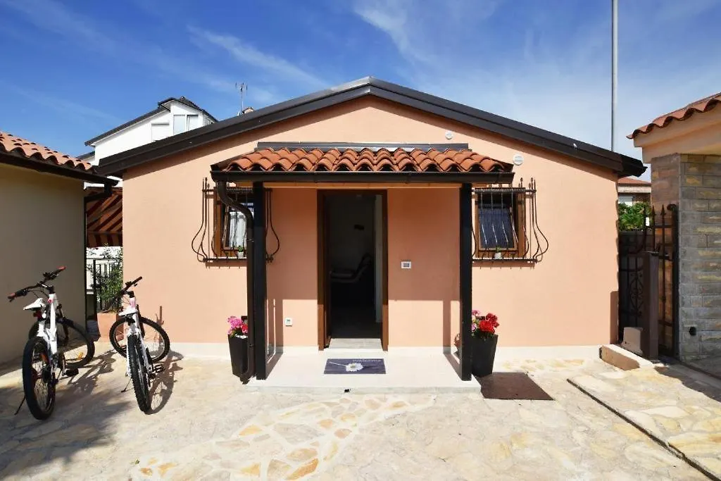 Deluxe Apartment Nono- Anex Building Porec